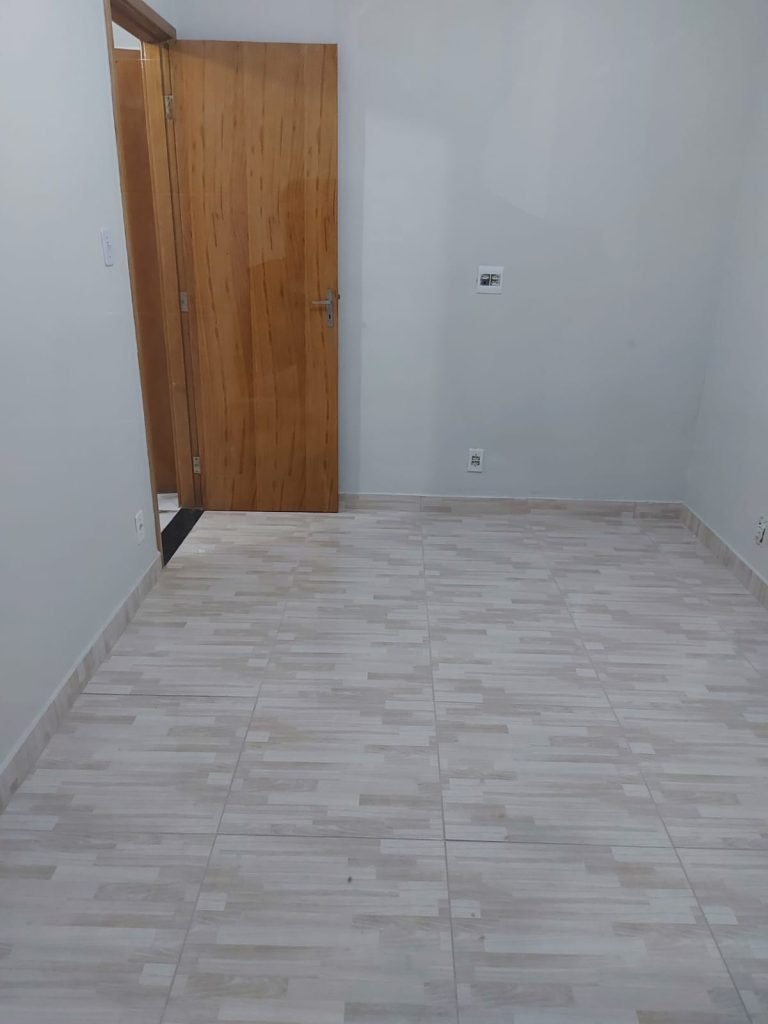 Apartamento de 3 quartos com ampla área privativa  em Justínopolis.